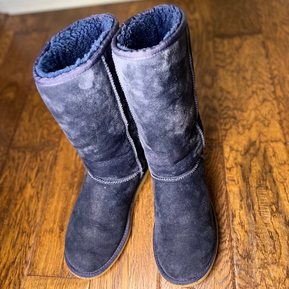 UGG Shoes - Classic Uggs